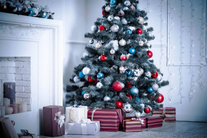 Как украсить новогоднюю елку в 2020 году, чтобы задобрить хозяйку года
